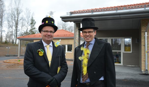 Barn- och utbildningsnämndens ordförande Pär Edgren och kommunalråd Lars Rosander.